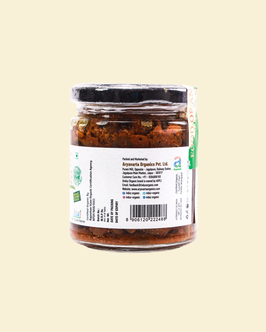 200 Gm Garlic Pickle: Deliciously Spicy and Tangy Indian Pickle